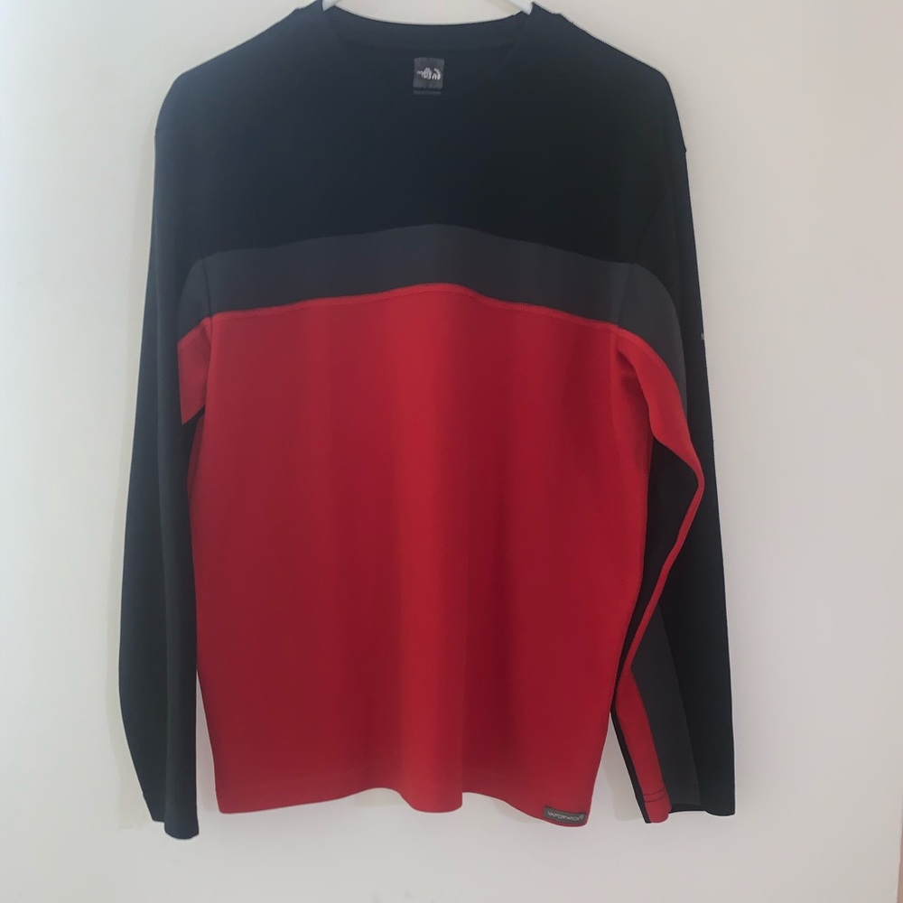 North Face Longsleeve 3 color shirt